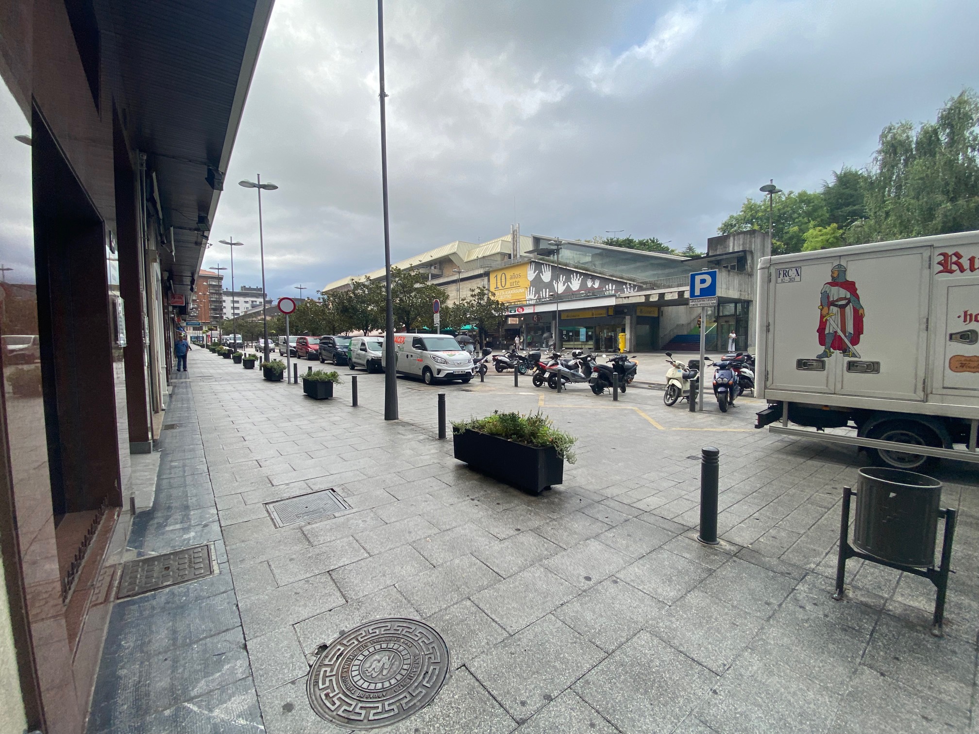 En Luis Mariano se vende local en esquina, elegante y en perfecto estado! infórmate en nuestras oficinas!