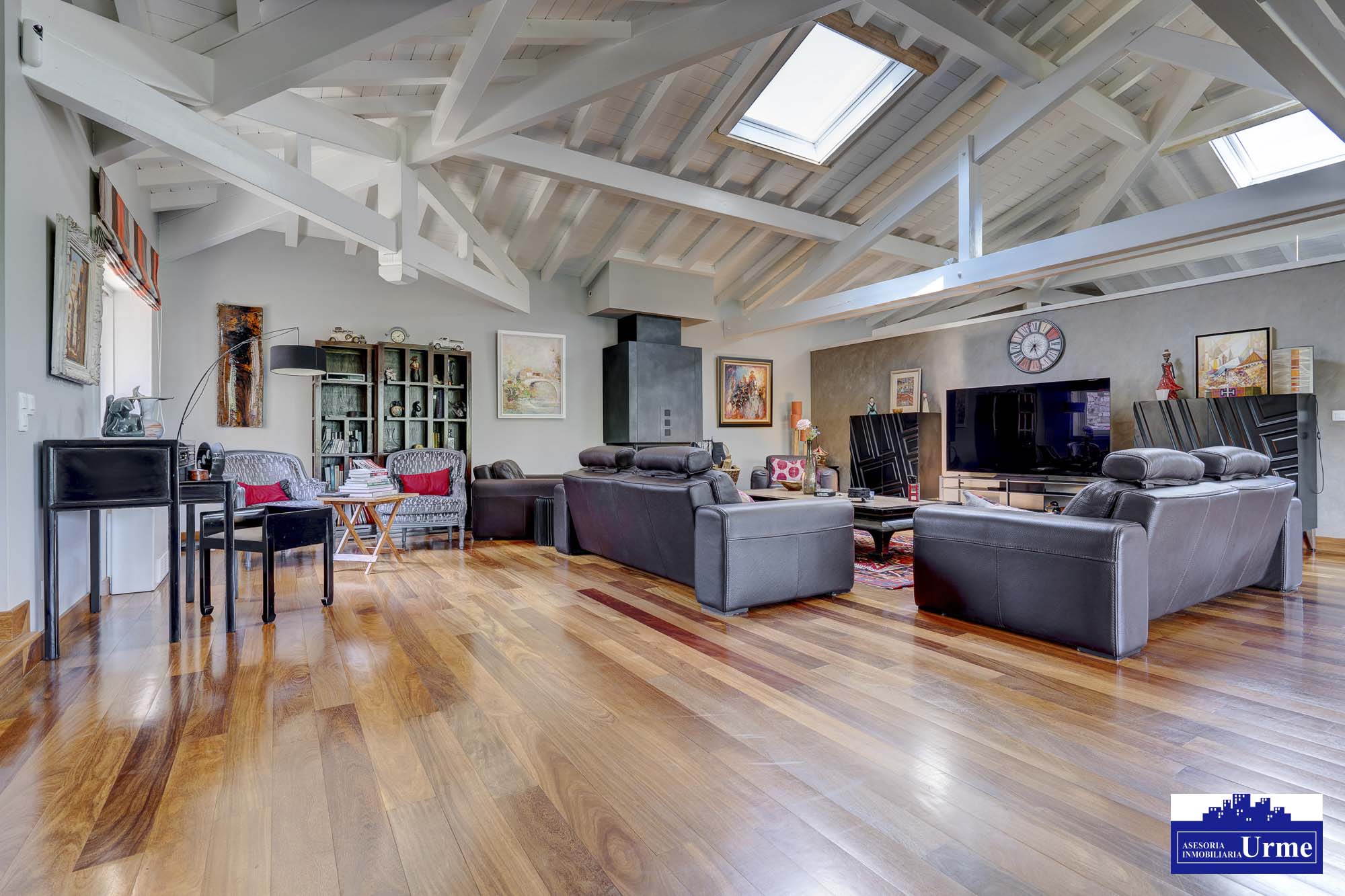 En Urrugne Espectacular villa individual con piscina climatizada y vistas panorámicas a las montañas. A pocos minutos de la frontera.Un sueño hecho realidad! En Urrugne Espectacular villa individual con piscina climatizada y vistas panorámicas a las montañas. A pocos minutos de la frontera.Un sueño hecho realidad!