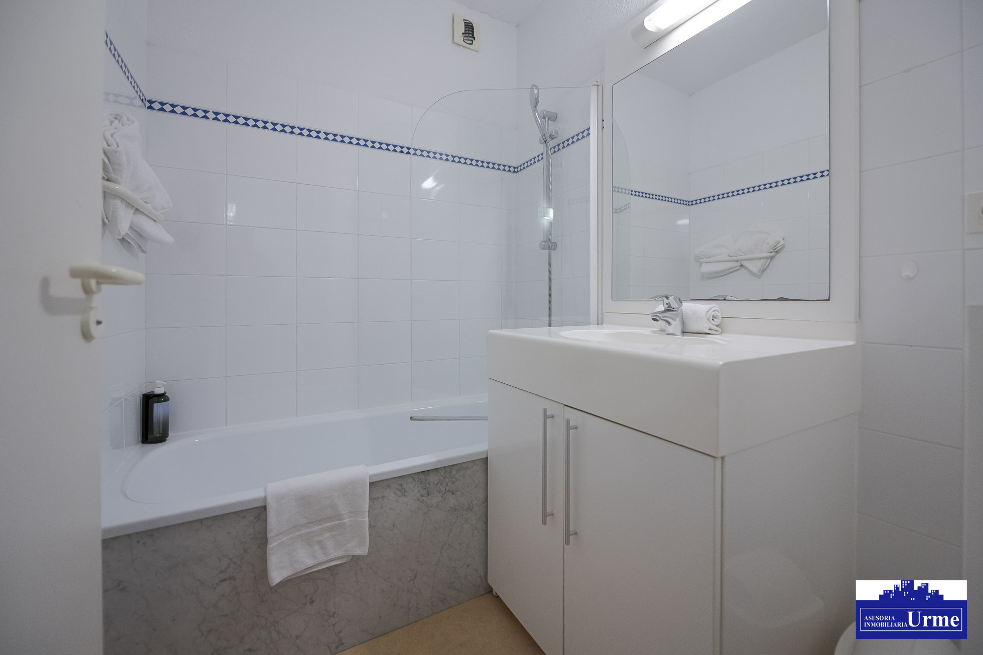 En Biarritz, en urbanizacion privada de standing con increibles vistas al oceano, duplex de 50m2+terraza con acceso directo a la playa! Piscina, tenis, minigolf!! En Biarritz, en urbanizacion privada de standing con increibles vistas al oceano, duplex de 50m2+terraza con acceso directo a la playa! Piscina, tenis, minigolf!!