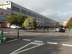 Zona Belaskoenea, calle Arturo Campion, se vende plaza de parking para coche pequeño. Infórmate en nuestras oficinas de Paseo de Colon 27, junto a la heladería Yon Gallardo inmobiliaria Urme. Zona Belaskoenea, calle Arturo Campion, se vende plaza de parking para coche pequeño. Infórmate en nuestras oficinas de Paseo de Colon 27, junto a la heladería Yon Gallardo inmobiliaria Urme.