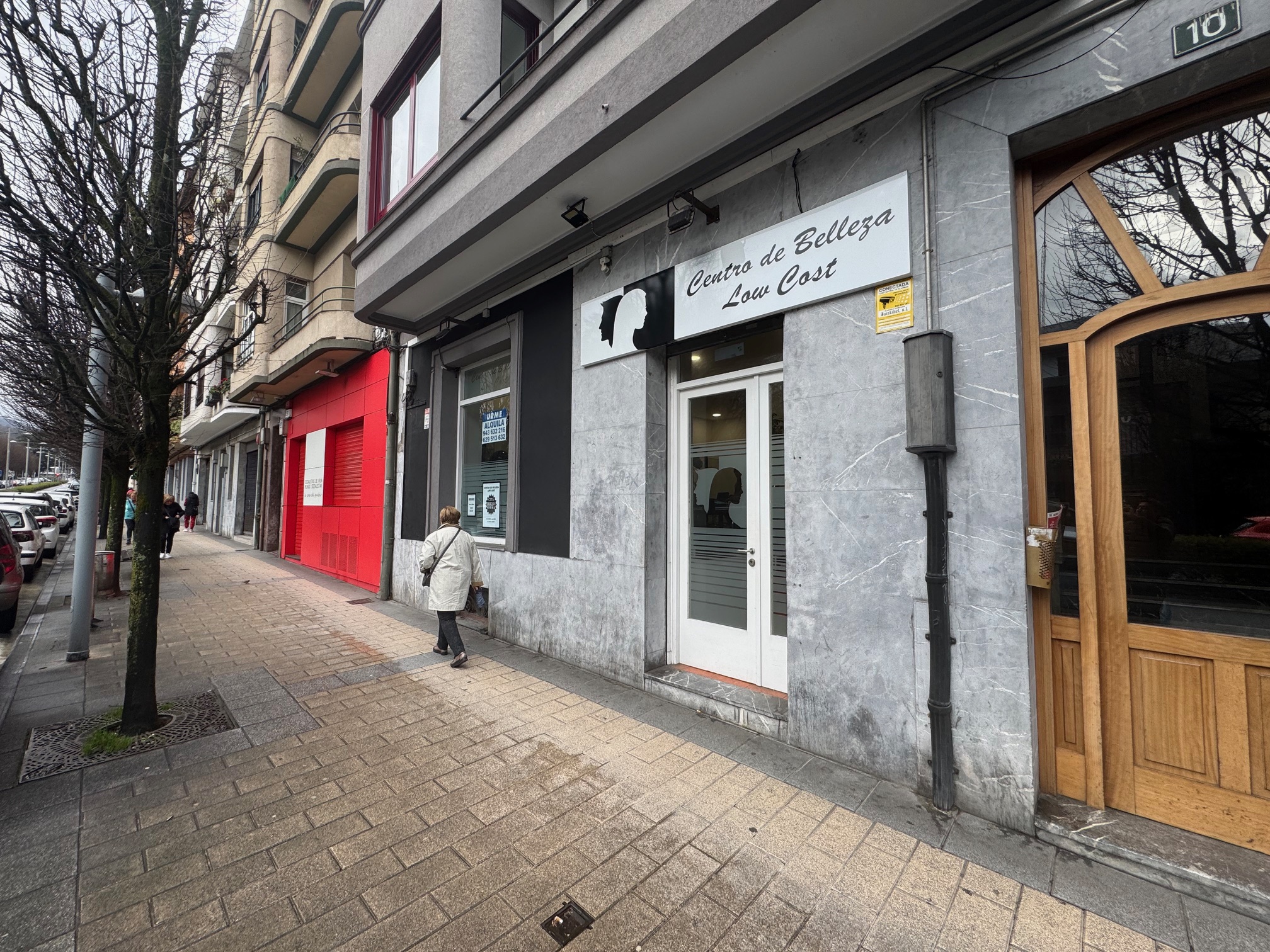 Se alquila peluquería totalmente acondicionada en pleno centro de Irún. 125m2.!!!Reforma integral en 2022. Infórmate rápidamente!!! Se alquila peluquería totalmente acondicionada en pleno centro de Irún. 125m2.!!!Reforma integral en 2022. Infórmate rápidamente!!!