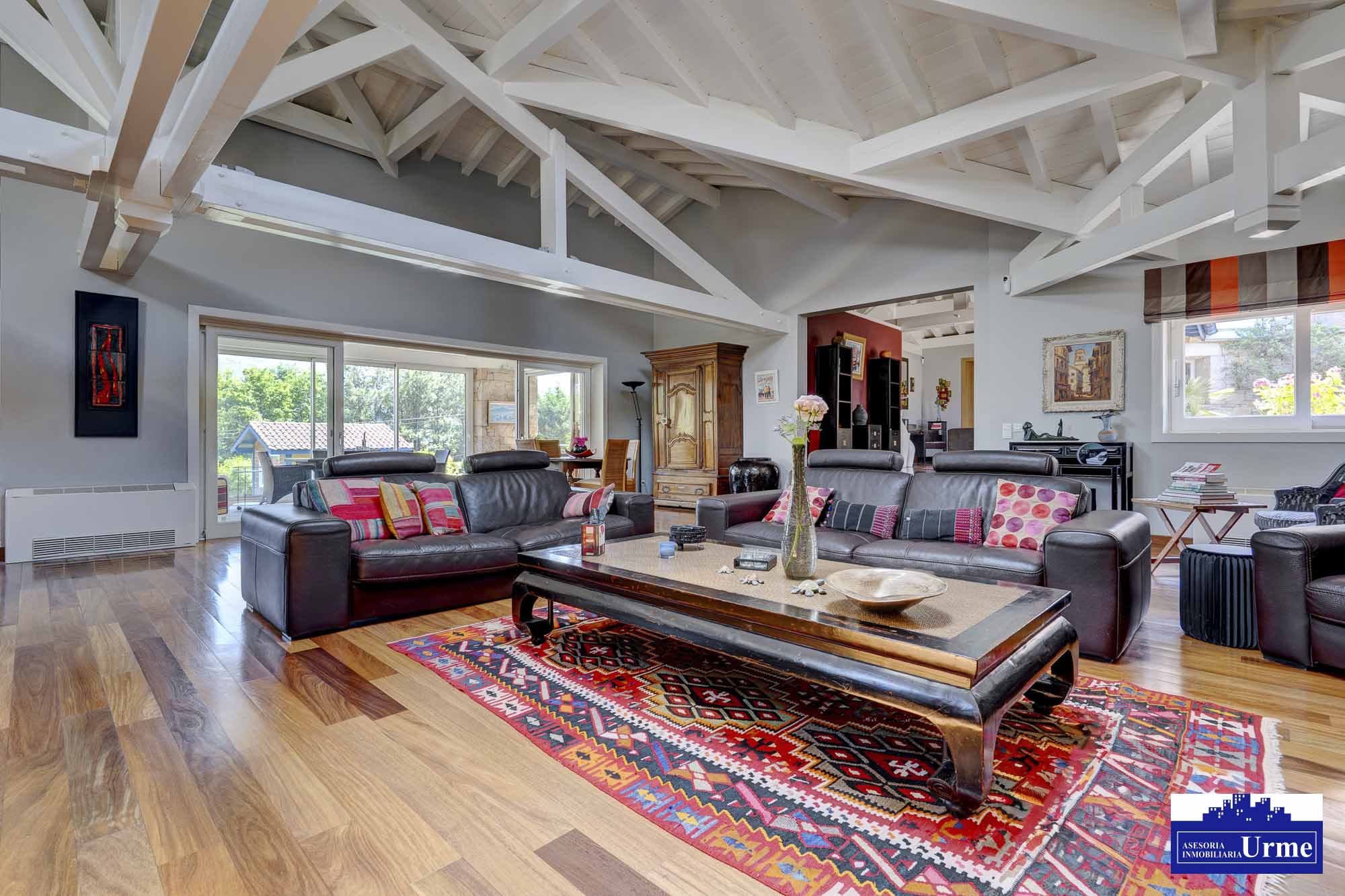 En Urrugne Espectacular villa individual con piscina climatizada y vistas panorámicas a las montañas. A pocos minutos de la frontera.Un sueño hecho realidad! En Urrugne Espectacular villa individual con piscina climatizada y vistas panorámicas a las montañas. A pocos minutos de la frontera.Un sueño hecho realidad!