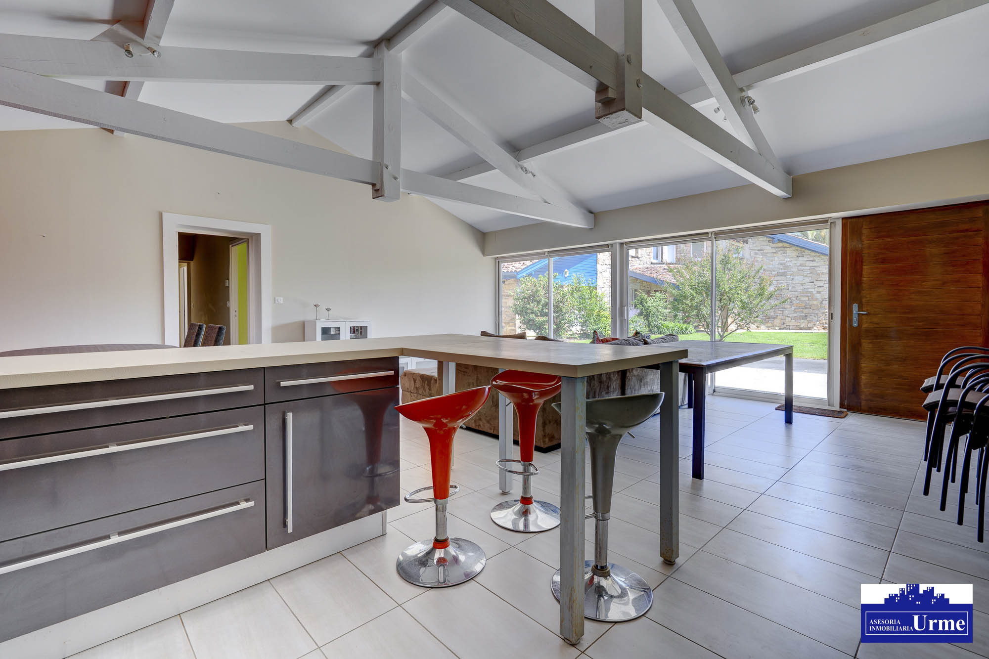 En Urrugne Espectacular villa individual con piscina climatizada y vistas panorámicas a las montañas. A pocos minutos de la frontera.Un sueño hecho realidad! En Urrugne Espectacular villa individual con piscina climatizada y vistas panorámicas a las montañas. A pocos minutos de la frontera.Un sueño hecho realidad!