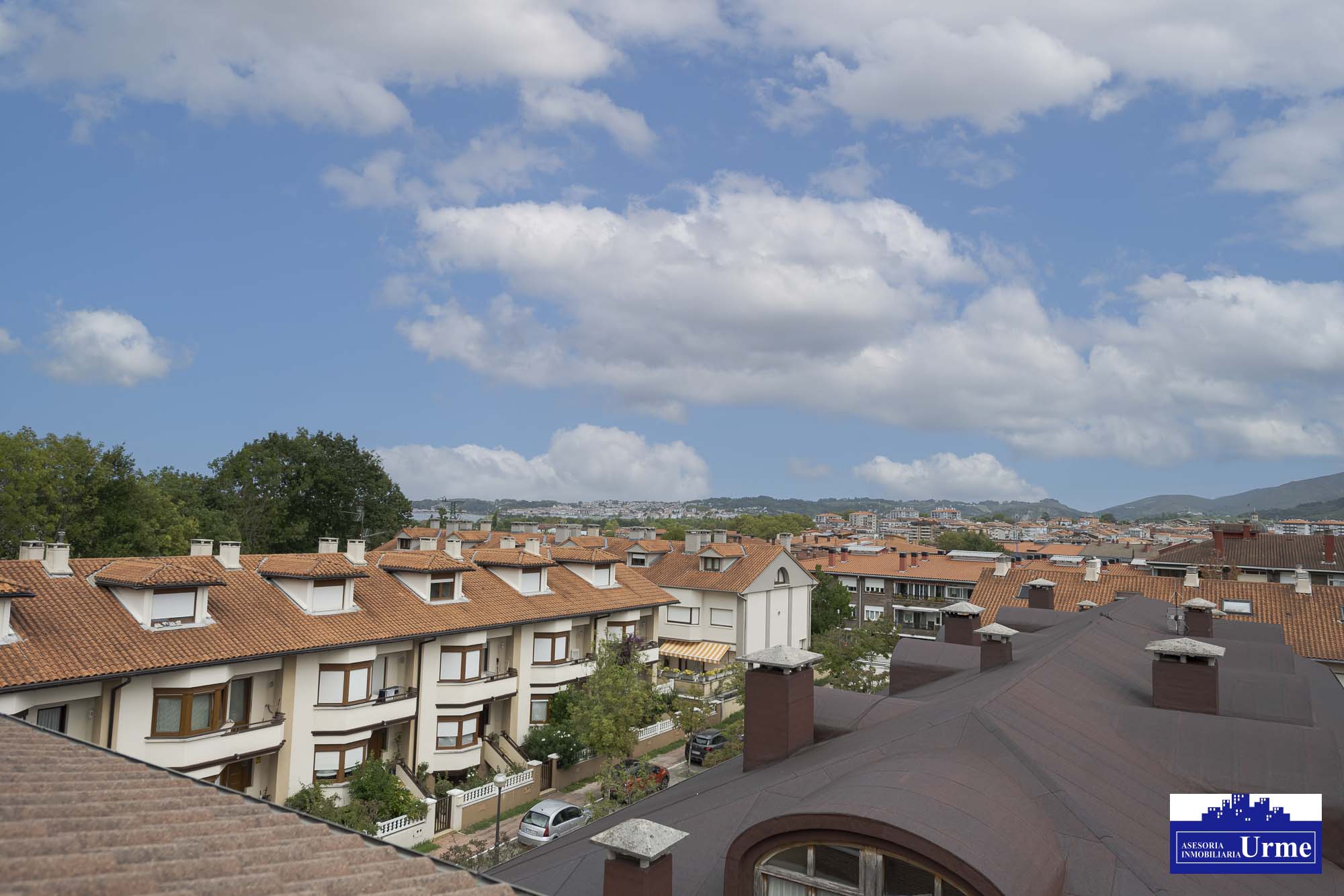 Duplex en Puiana, 116m2 utiles. Tres terrazas estupendas!! salon majo, cocina equipada y dos baños.Tu zona ideal para vivir!!Informate