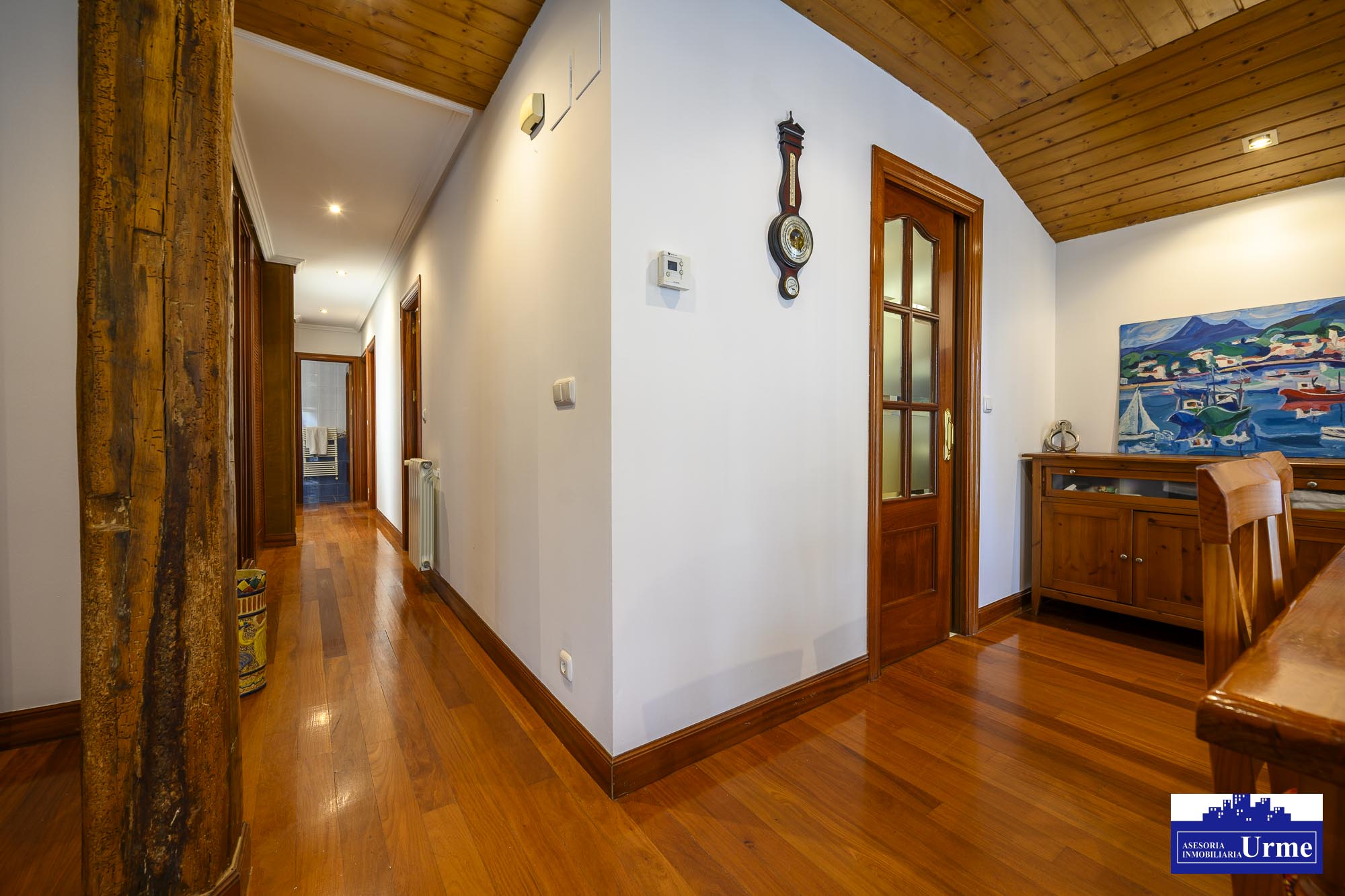 En Paseo Colon, ubicado en una 4º y ultima planta, con ascensor,75m2 utiles, cocina equipada, 2 habitaciones, dos baños, salon majo con 3 balcones. Impecable!!Para entrar a vivir!!! En Paseo Colon, ubicado en una 4º y ultima planta, con ascensor,75m2 utiles, cocina equipada, 2 habitaciones, dos baños, salon majo con 3 balcones. Impecable!!Para entrar a vivir!!!