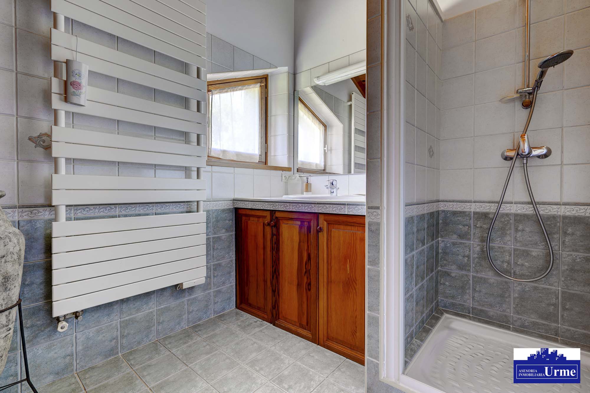 En Urrugne Espectacular villa individual con piscina climatizada y vistas panorámicas a las montañas. A pocos minutos de la frontera.Un sueño hecho realidad! En Urrugne Espectacular villa individual con piscina climatizada y vistas panorámicas a las montañas. A pocos minutos de la frontera.Un sueño hecho realidad!