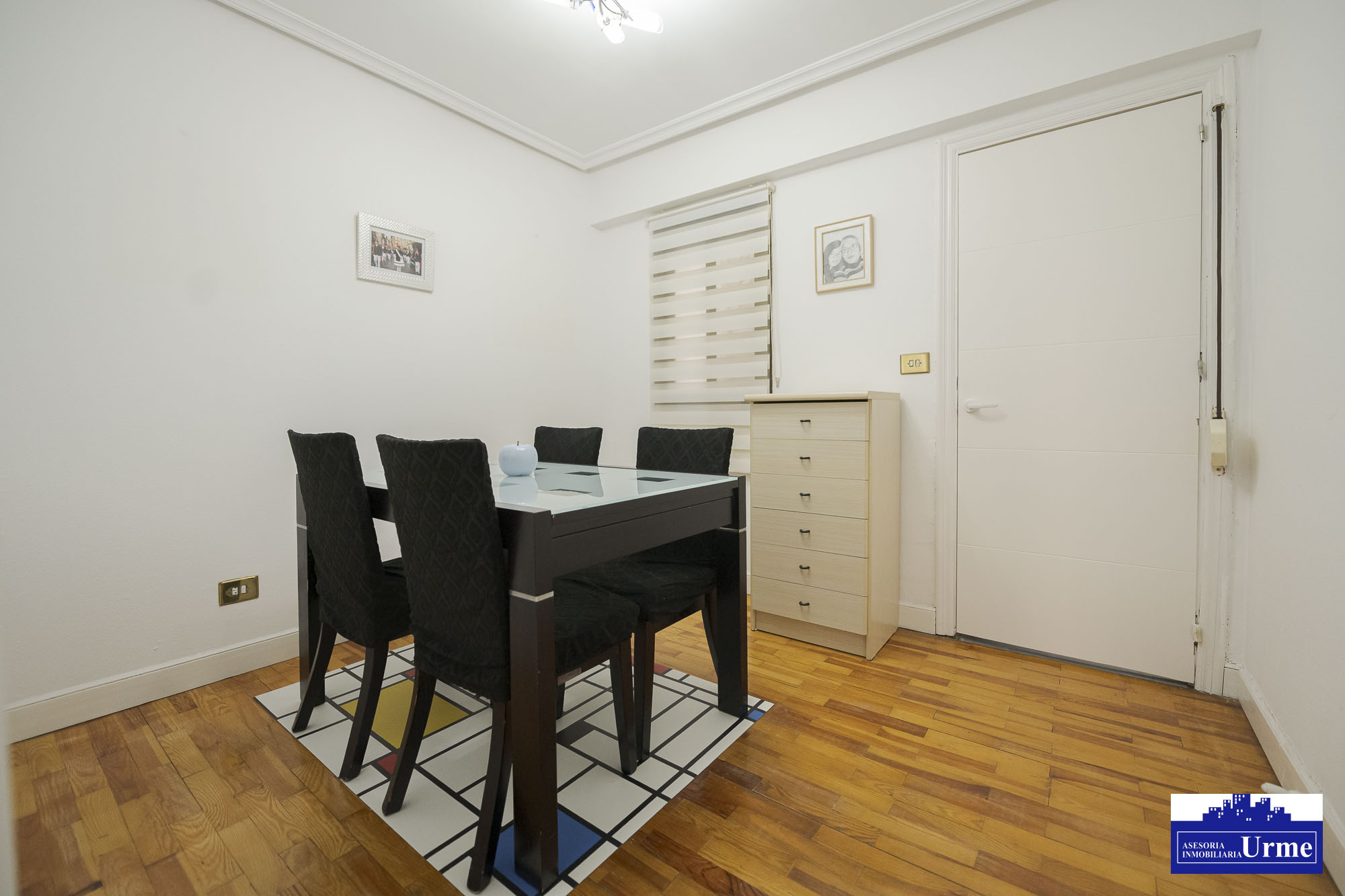 Vivienda amueblada, comoda y funcional, en zona tranquila, proximidad bus, polideportivo, comercio. 76m2+balcon, para entrar a vivir!!!