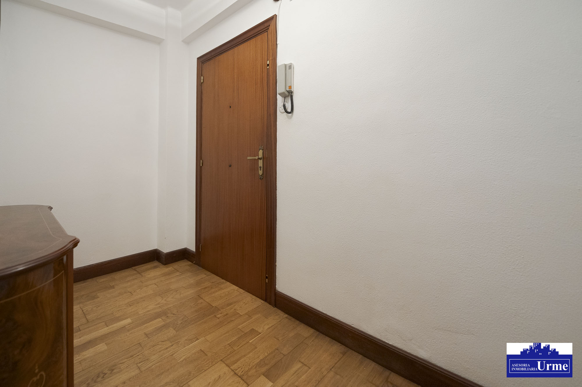 En Vega de Eguskiza, vivienda agradable ubicada en una planta baja,exterior.2 habitaciones, salon cocina y baño. En Vega de Eguskiza, vivienda agradable ubicada en una planta baja,exterior.2 habitaciones, salon cocina y baño.