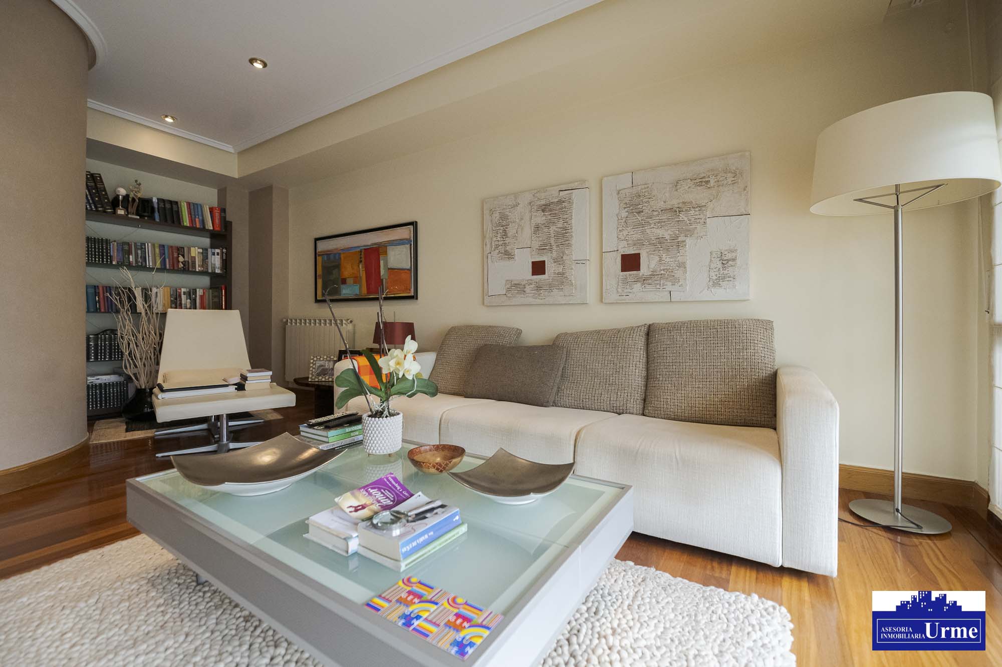Duplex en Puiana, 116m2 utiles. Tres terrazas estupendas!! salon majo, cocina equipada y dos baños.Tu zona ideal para vivir!!Informate