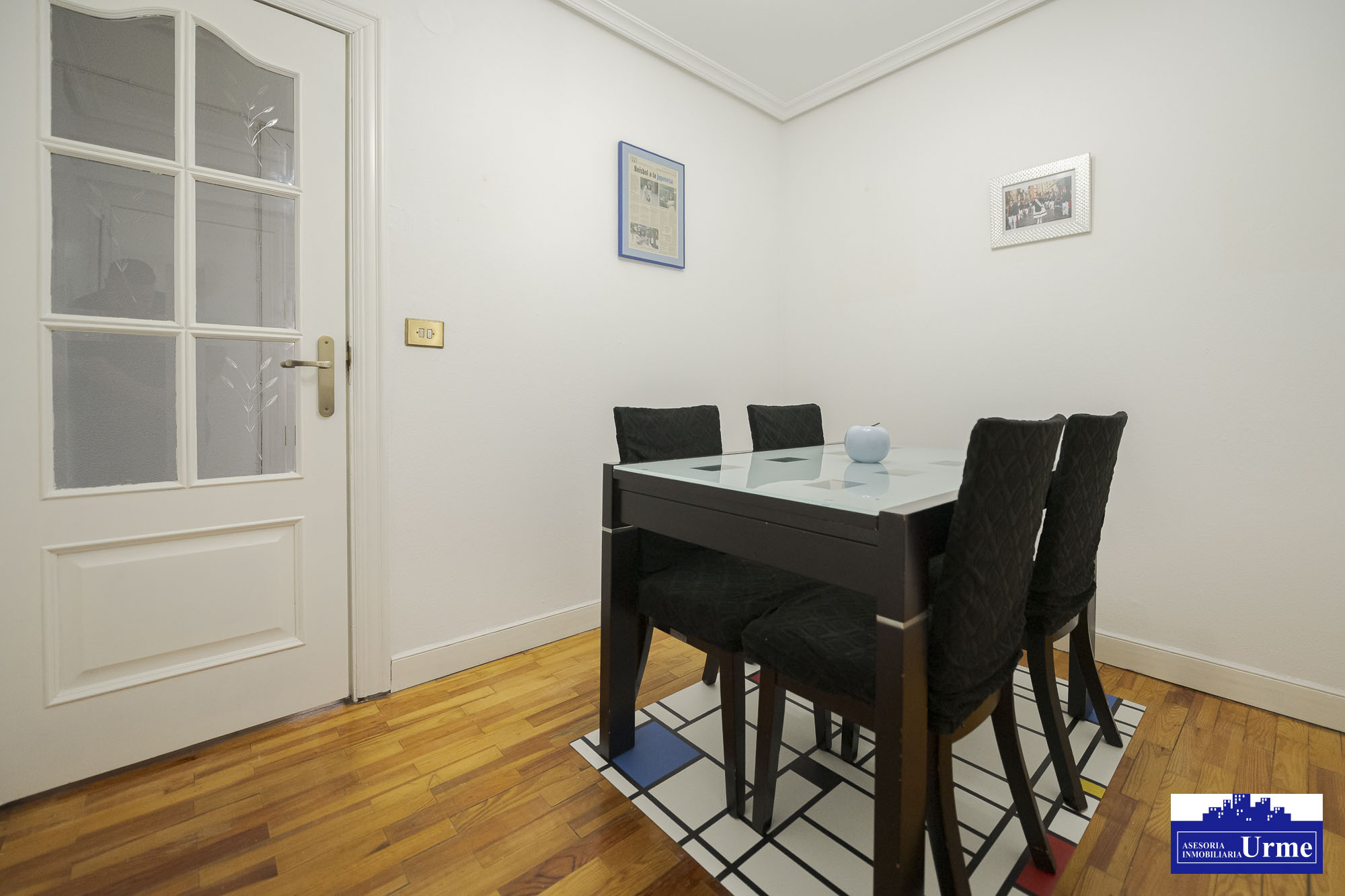 Vivienda amueblada, comoda y funcional, en zona tranquila, proximidad bus, polideportivo, comercio. 76m2+balcon, para entrar a vivir!!!