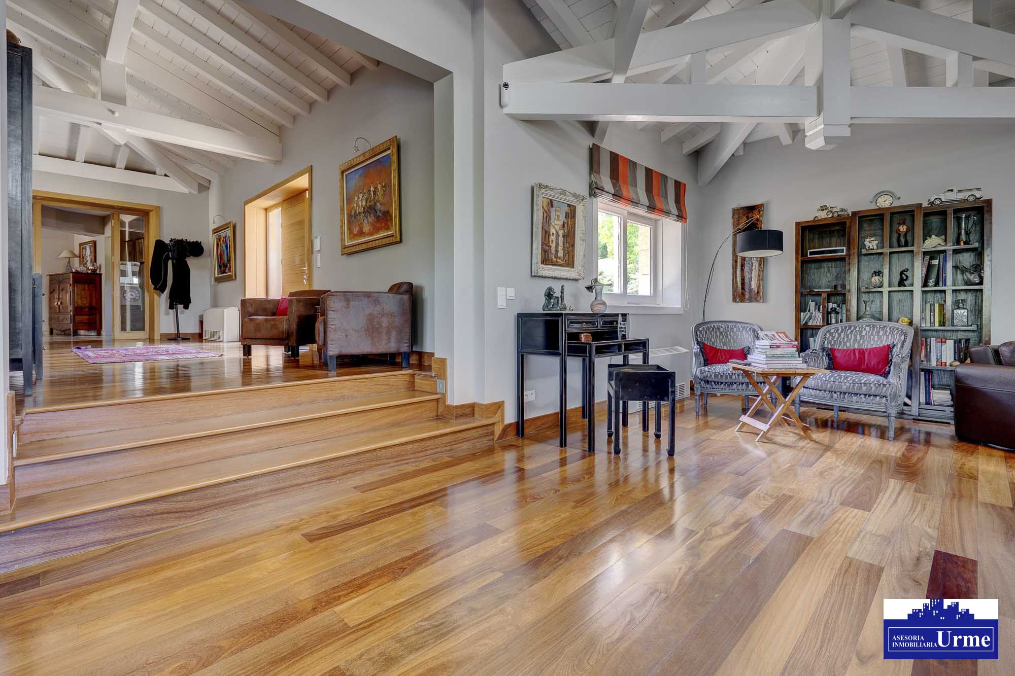 En Urrugne Espectacular villa individual con piscina climatizada y vistas panorámicas a las montañas. A pocos minutos de la frontera.Un sueño hecho realidad! En Urrugne Espectacular villa individual con piscina climatizada y vistas panorámicas a las montañas. A pocos minutos de la frontera.Un sueño hecho realidad!