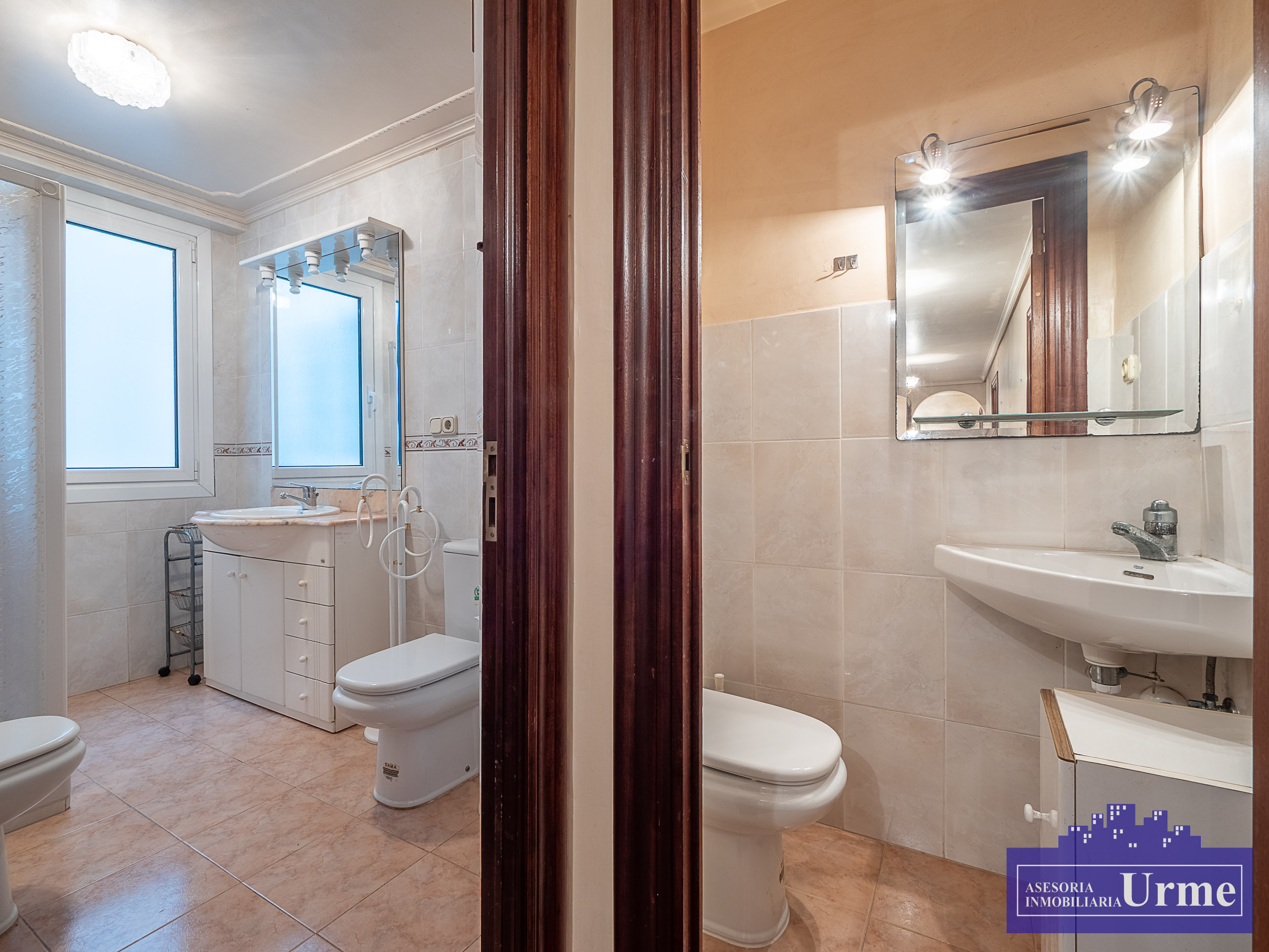 La comodidad de vivir en el centro! 90m2 + balcón, 3 habitaciones, salon, cocina, baño completo mas aseo con lavabo. Informate! La comodidad de vivir en el centro! 90m2 + balcón, 3 habitaciones, salon, cocina, baño completo mas aseo con lavabo. Informate!