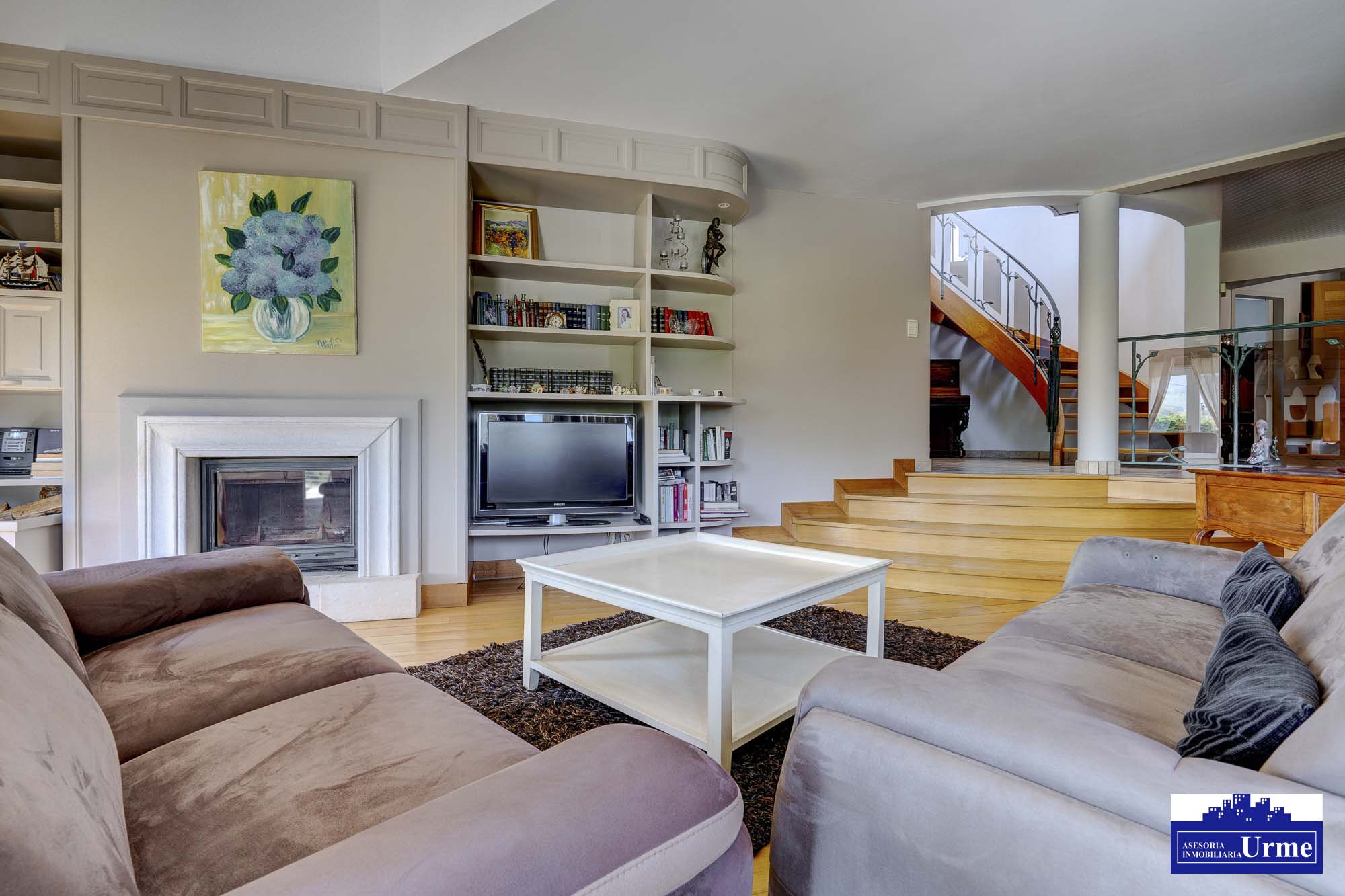 En Urrugne Espectacular villa individual con piscina climatizada y vistas panorámicas a las montañas. A pocos minutos de la frontera.Un sueño hecho realidad! En Urrugne Espectacular villa individual con piscina climatizada y vistas panorámicas a las montañas. A pocos minutos de la frontera.Un sueño hecho realidad!