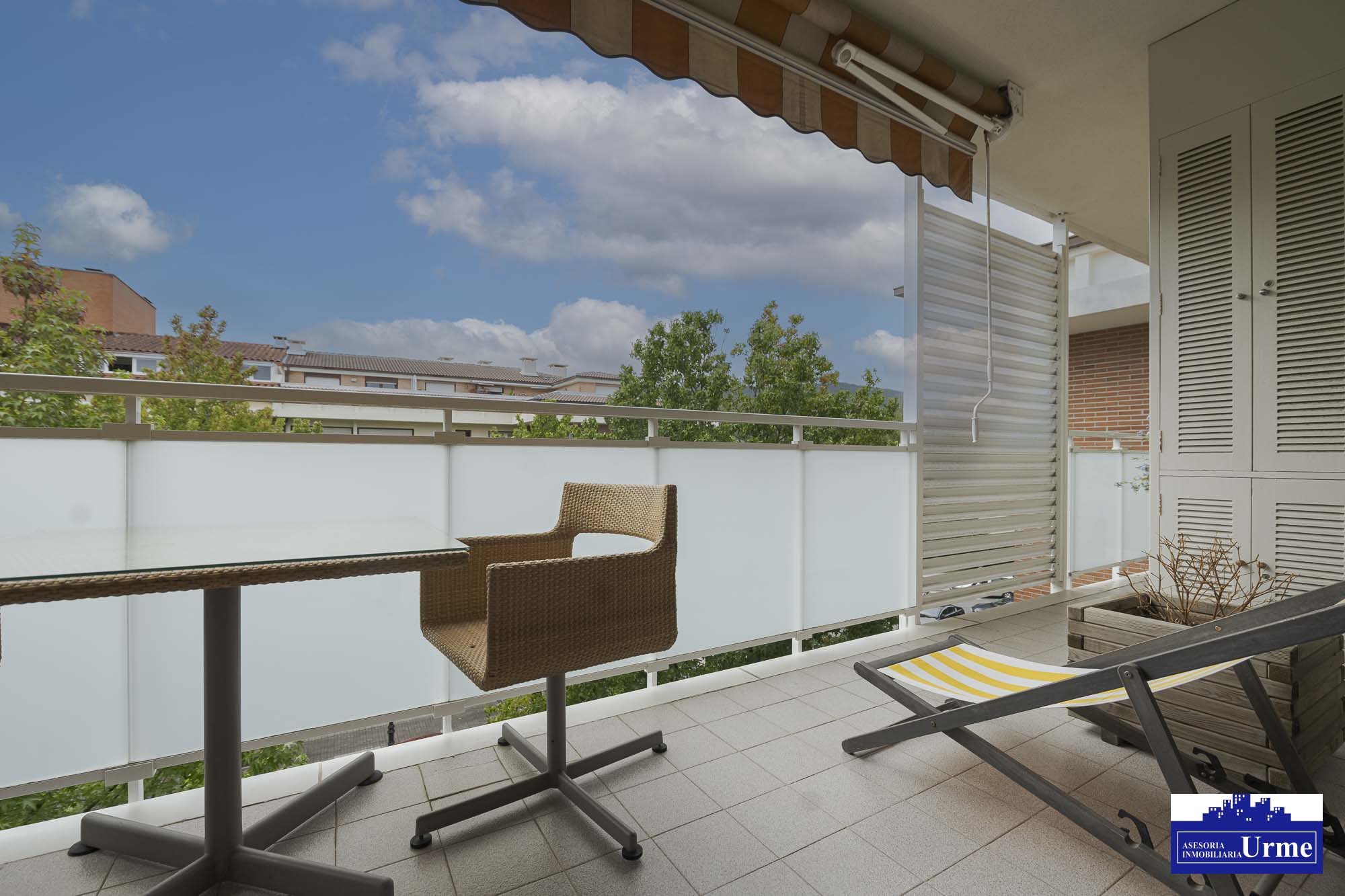 Duplex en Puiana, 116m2 utiles. Tres terrazas estupendas!! salon majo, cocina equipada y dos baños.Tu zona ideal para vivir!!Informate