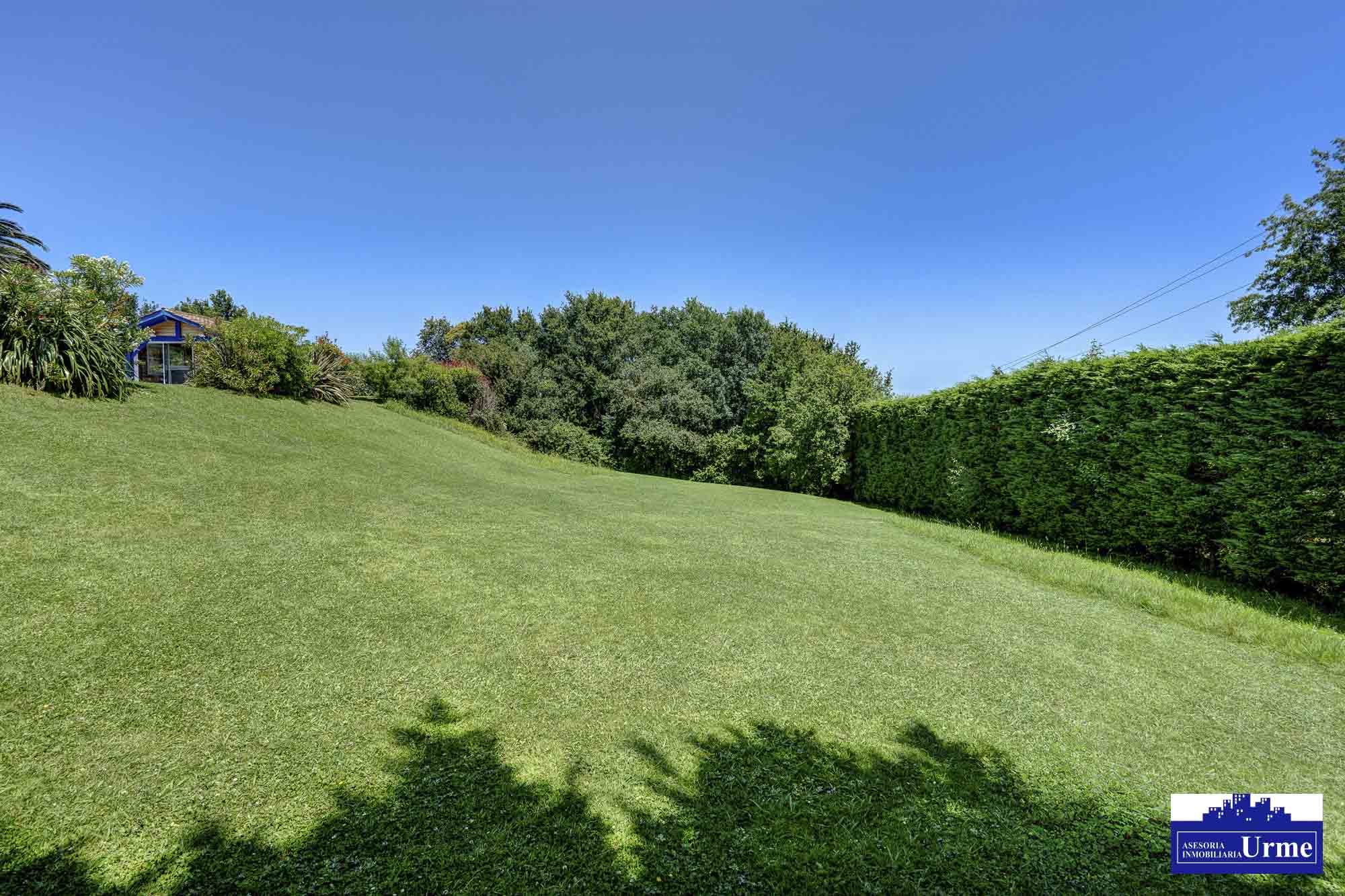 En Urrugne Espectacular villa individual con piscina climatizada y vistas panorámicas a las montañas. A pocos minutos de la frontera.Un sueño hecho realidad! En Urrugne Espectacular villa individual con piscina climatizada y vistas panorámicas a las montañas. A pocos minutos de la frontera.Un sueño hecho realidad!