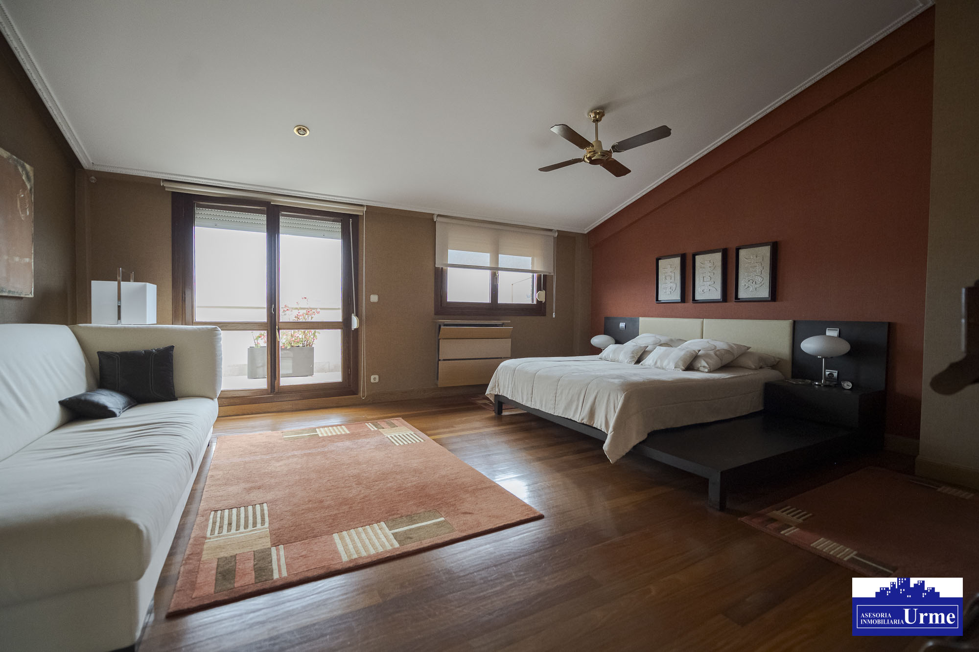 Duplex en Puiana, 116m2 utiles. Tres terrazas estupendas!! salon majo, cocina equipada y dos baños.Tu zona ideal para vivir!!Informate