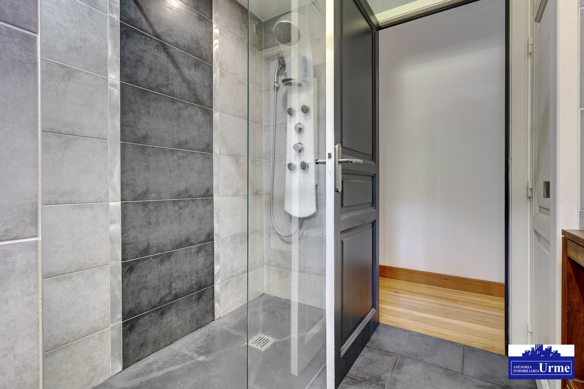 En Urrugne Espectacular villa individual con piscina climatizada y vistas panorámicas a las montañas. A pocos minutos de la frontera.Un sueño hecho realidad! En Urrugne Espectacular villa individual con piscina climatizada y vistas panorámicas a las montañas. A pocos minutos de la frontera.Un sueño hecho realidad!