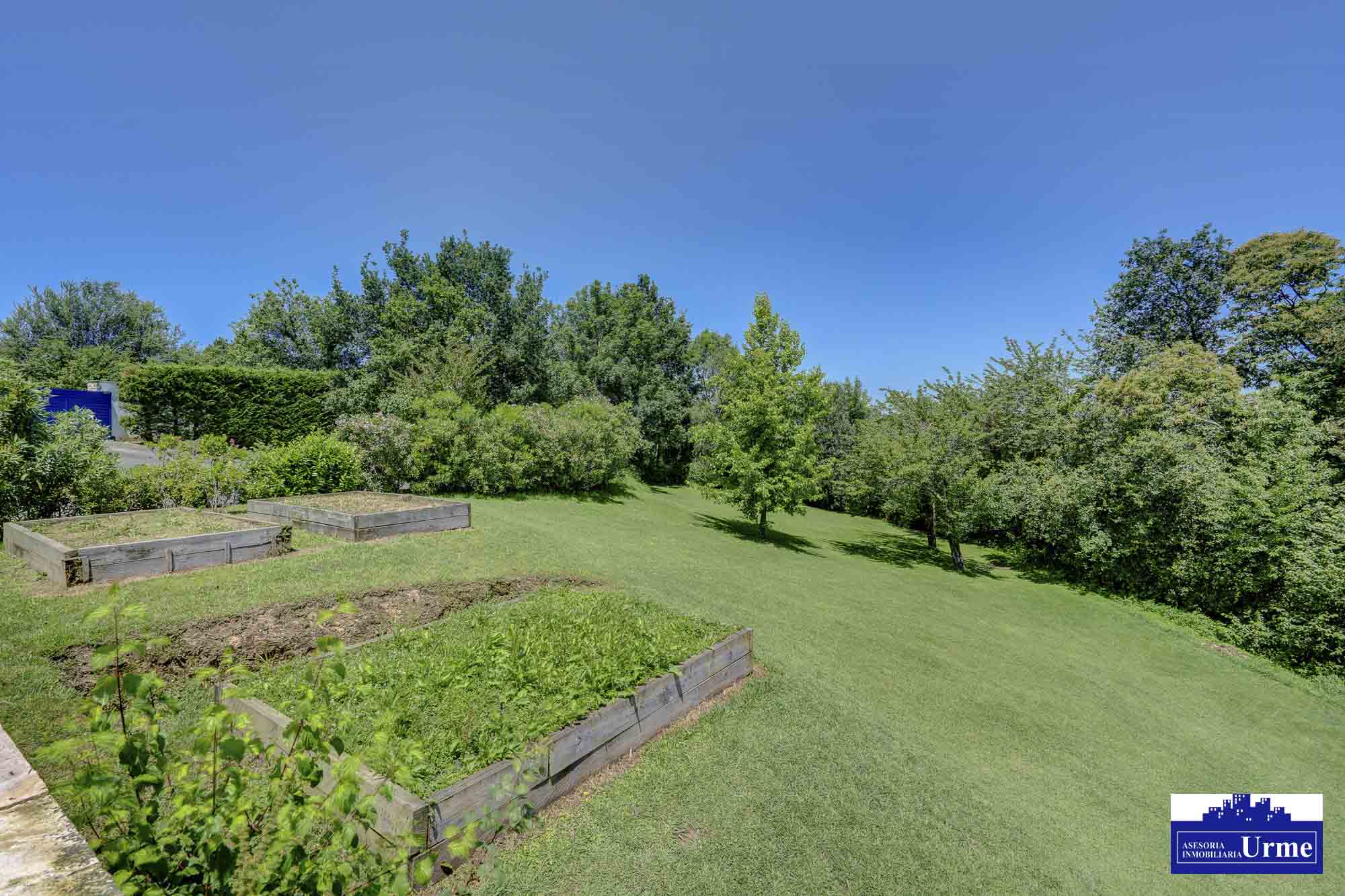 En Urrugne Espectacular villa individual con piscina climatizada y vistas panorámicas a las montañas. A pocos minutos de la frontera.Un sueño hecho realidad! En Urrugne Espectacular villa individual con piscina climatizada y vistas panorámicas a las montañas. A pocos minutos de la frontera.Un sueño hecho realidad!