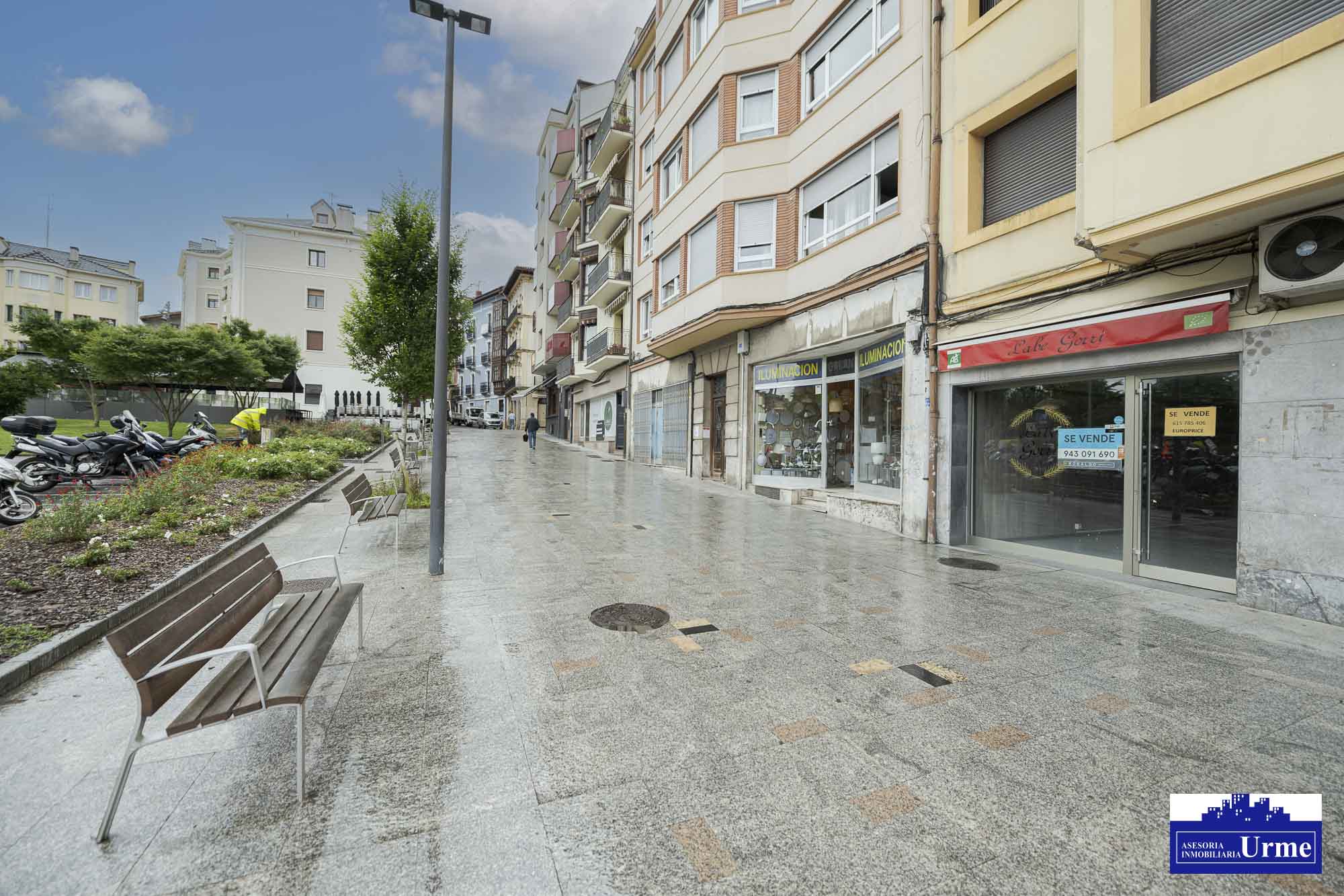 Vivienda centrica con Vistas despejadas y junto al ayuntamiento.78m2, 3 habitaciones, salon cocina, baño + aseo independiente. Informate. Vivienda centrica con Vistas despejadas y junto al ayuntamiento.78m2, 3 habitaciones, salon cocina, baño + aseo independiente. Informate.