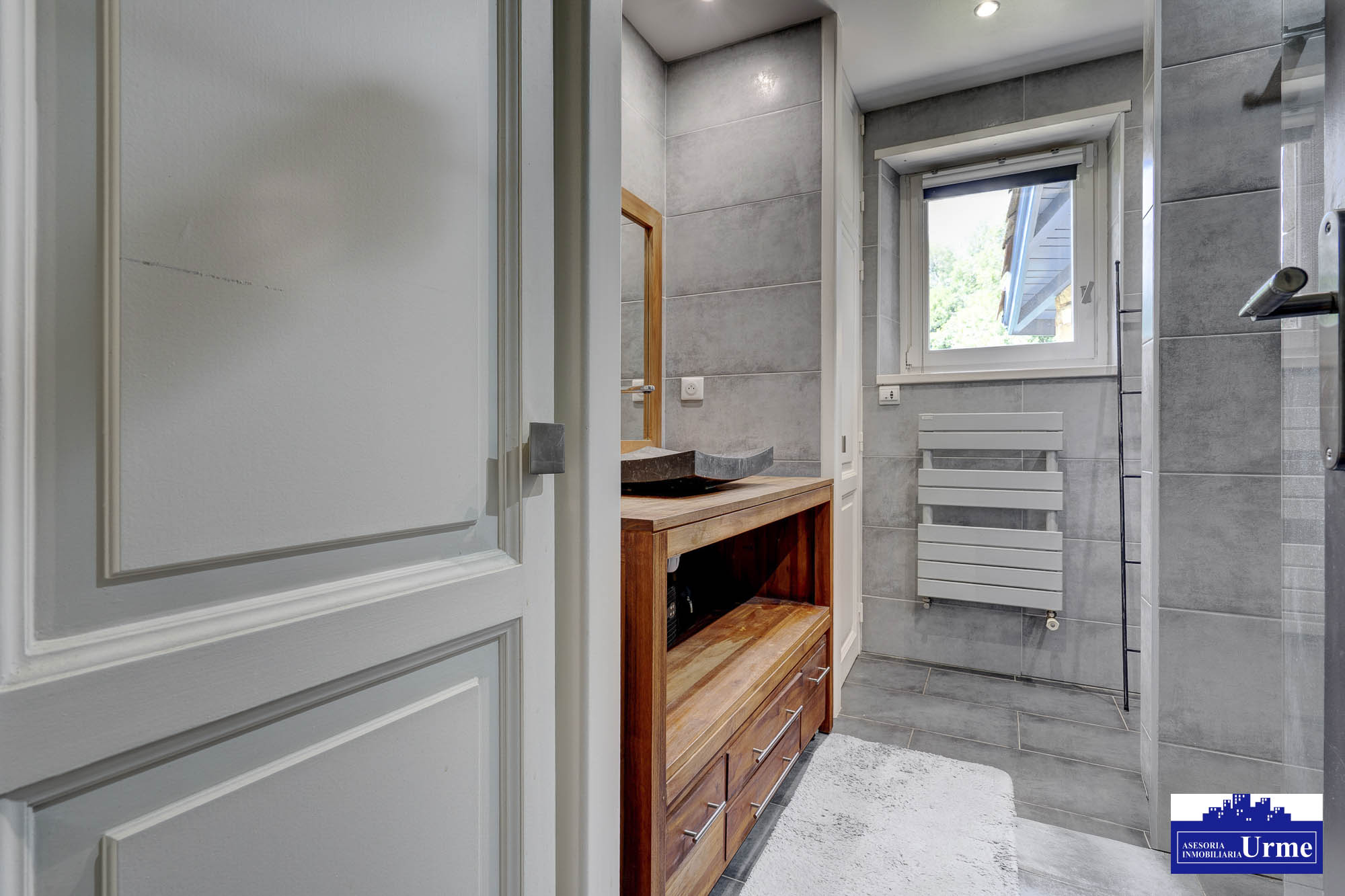 En Urrugne Espectacular villa individual con piscina climatizada y vistas panorámicas a las montañas. A pocos minutos de la frontera.Un sueño hecho realidad! En Urrugne Espectacular villa individual con piscina climatizada y vistas panorámicas a las montañas. A pocos minutos de la frontera.Un sueño hecho realidad!